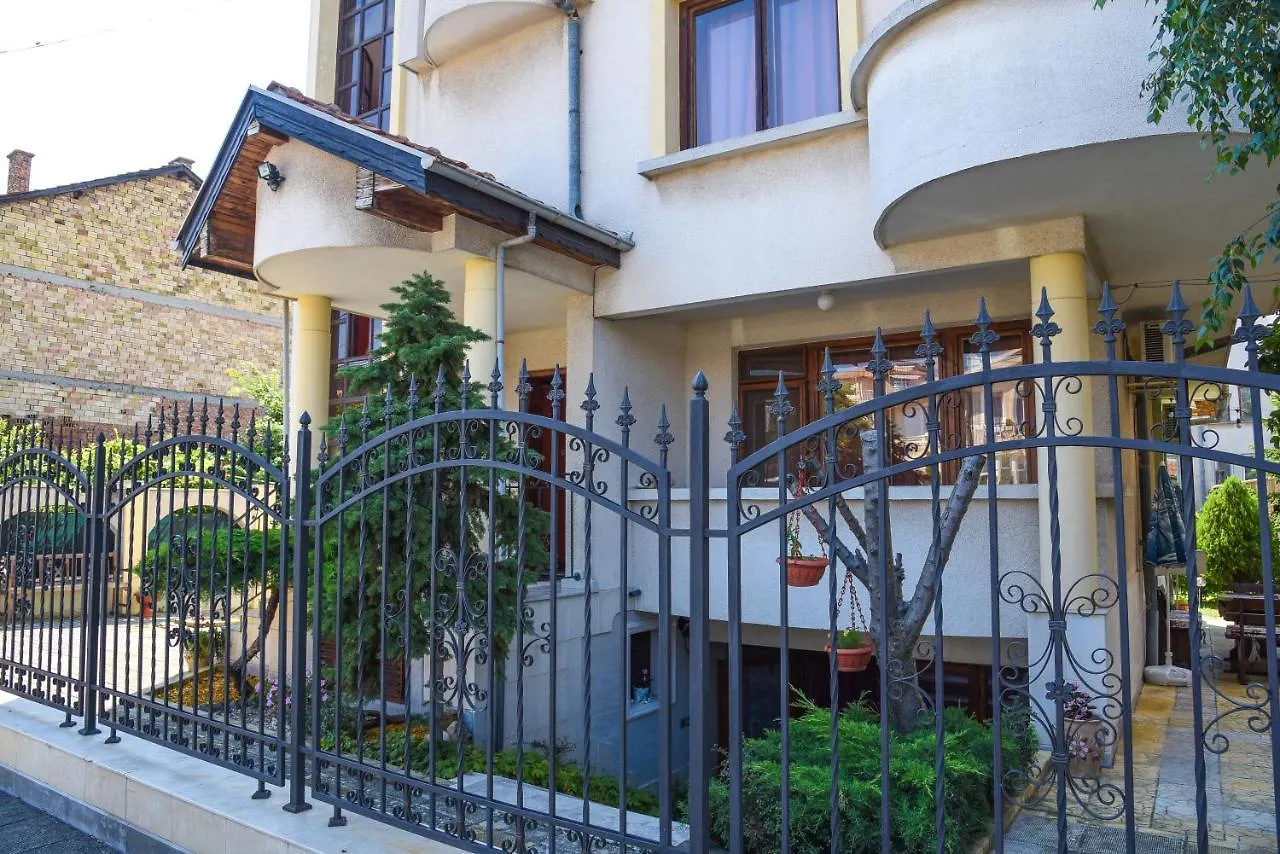 Comfortable Rooms Burgas